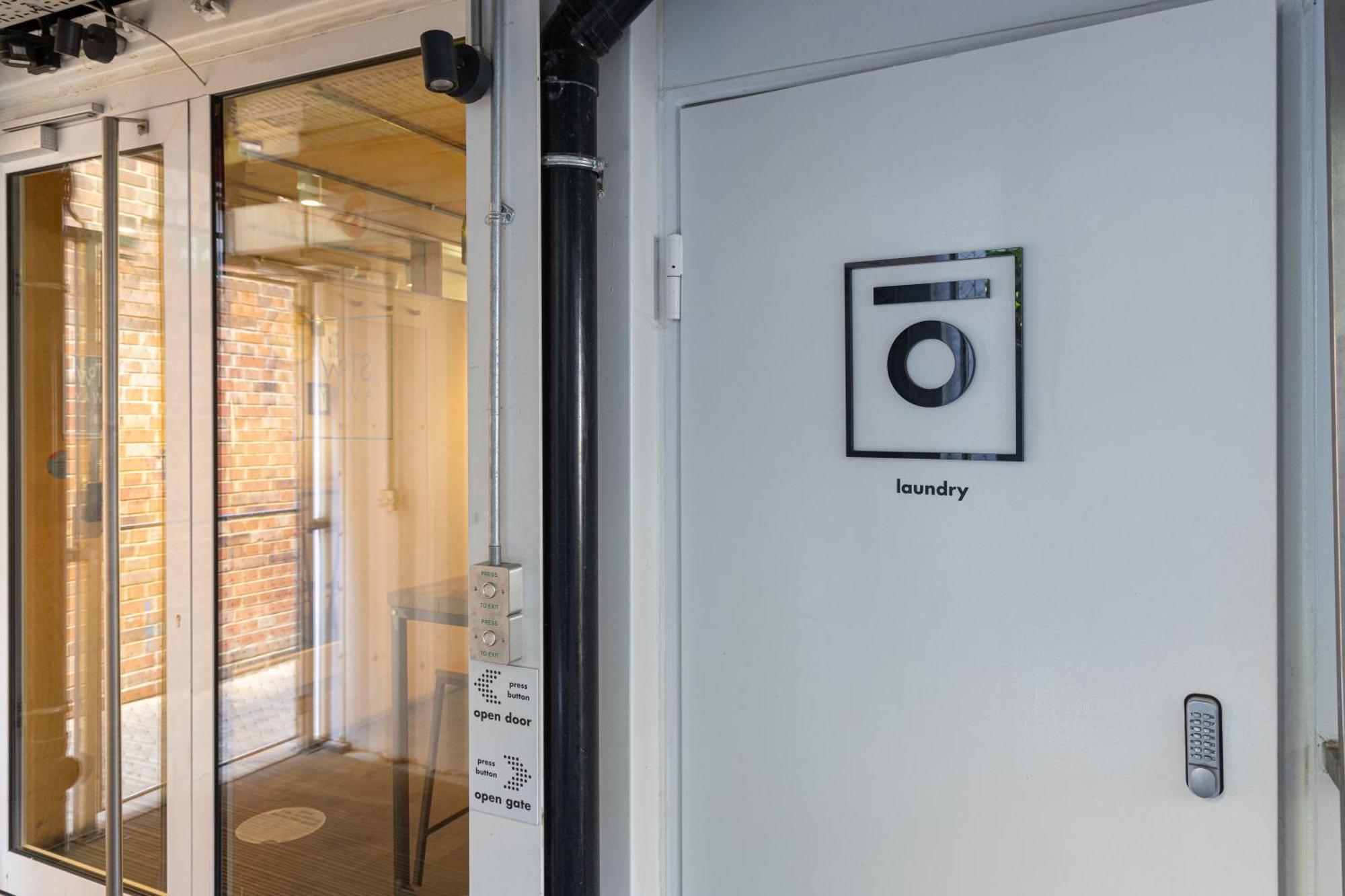 Apartamento Stowaway Waterloo Londres Exterior foto